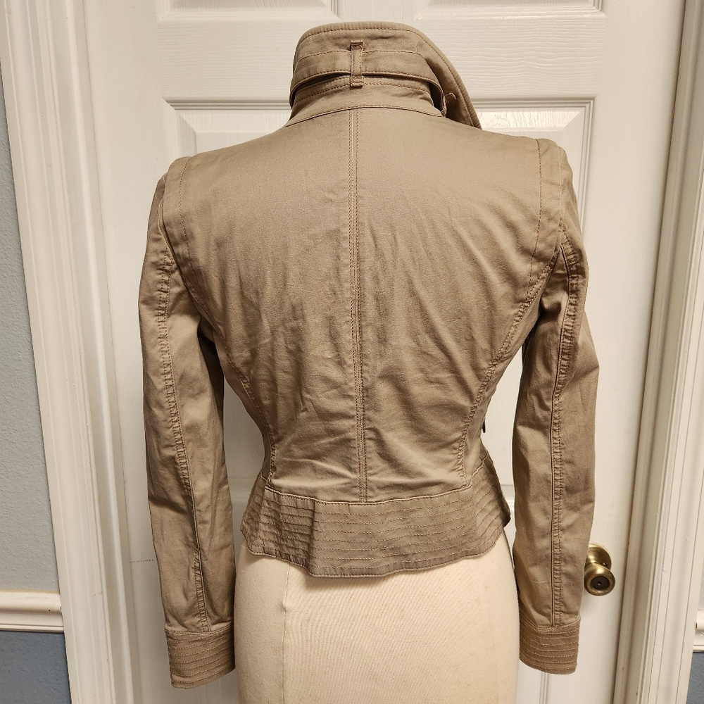 Taupe Fitted Buckle Collar Utility Jacket from White House Black Market. - Picture 6 of 15